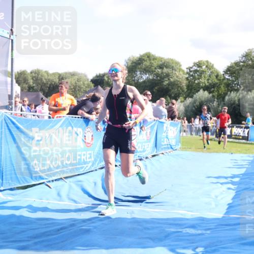 25.08.2024 - Elbe Triathlon Hamburg H.Heesch http://msf.ph/oto/6874870 25.08.2024 11:39:38 Ziel 304, 497, 507, 707, 781, 1411 meine-sportfotos.de