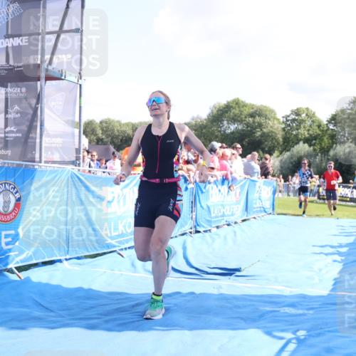 25.08.2024 - Elbe Triathlon Hamburg H.Heesch http://msf.ph/oto/6874894 25.08.2024 11:39:39 Ziel 304, 507, 707, 781, 1411 meine-sportfotos.de