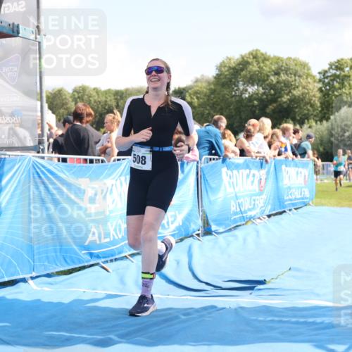 25.08.2024 - Elbe Triathlon Hamburg H.Heesch http://msf.ph/oto/6874902 25.08.2024 12:01:50 Ziel 508, 1510, 1571, 1628 meine-sportfotos.de