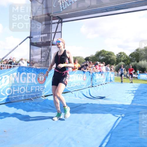 25.08.2024 - Elbe Triathlon Hamburg H.Heesch http://msf.ph/oto/6874918 25.08.2024 11:39:39 Ziel 304, 507, 707, 781, 1411 meine-sportfotos.de
