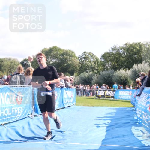 25.08.2024 - Elbe Triathlon Hamburg H.Heesch http://msf.ph/oto/6874919 25.08.2024 11:13:57 Ziel 398, 592, 660 meine-sportfotos.de