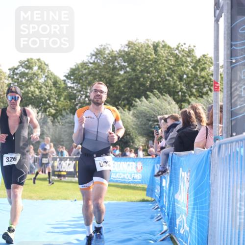 25.08.2024 - Elbe Triathlon Hamburg H.Heesch http://msf.ph/oto/6874957 25.08.2024 11:14:05 Ziel 326, 592 meine-sportfotos.de