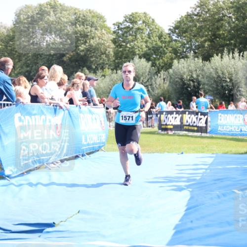 25.08.2024 - Elbe Triathlon Hamburg H.Heesch http://msf.ph/oto/6874968 25.08.2024 12:01:55 Ziel 508, 1510, 1571 meine-sportfotos.de