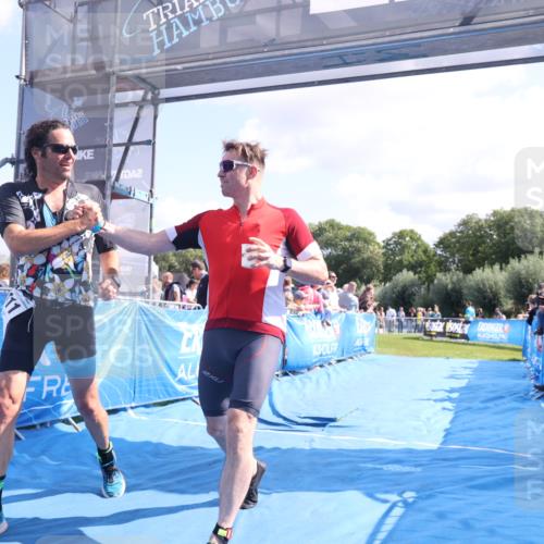 25.08.2024 - Elbe Triathlon Hamburg H.Heesch http://msf.ph/oto/6875032 25.08.2024 11:39:43 Ziel 507, 781, 1411 meine-sportfotos.de