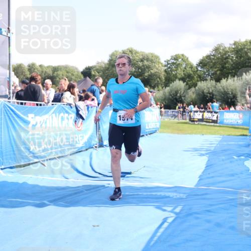 25.08.2024 - Elbe Triathlon Hamburg H.Heesch http://msf.ph/oto/6875050 25.08.2024 12:01:56 Ziel 508, 1510, 1571 meine-sportfotos.de