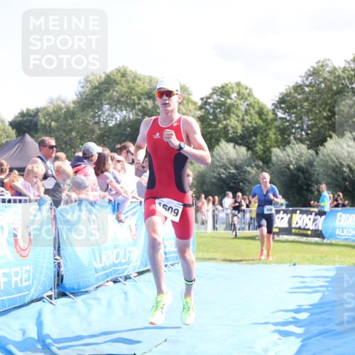 25.08.2024 - Elbe Triathlon Hamburg H.Heesch http://msf.ph/oto/6875058 25.08.2024 11:39:54 Ziel 496, 642, 1609 meine-sportfotos.de