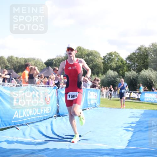25.08.2024 - Elbe Triathlon Hamburg H.Heesch http://msf.ph/oto/6875073 25.08.2024 11:39:55 Ziel 496, 642, 1609 meine-sportfotos.de