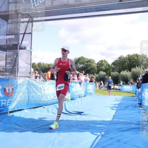 25.08.2024 - Elbe Triathlon Hamburg H.Heesch http://msf.ph/oto/6875085 25.08.2024 11:39:55 Ziel 496, 642, 1609 meine-sportfotos.de