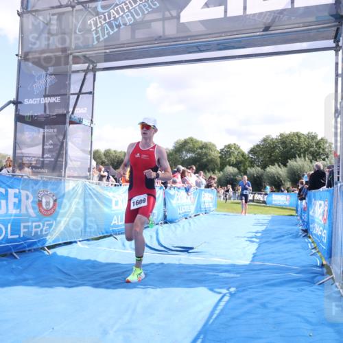 25.08.2024 - Elbe Triathlon Hamburg H.Heesch http://msf.ph/oto/6875088 25.08.2024 11:39:55 Ziel 496, 642, 1609 meine-sportfotos.de