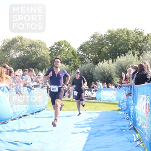 25.08.2024 - Elbe Triathlon Hamburg H.Heesch http://msf.ph/oto/6875095 25.08.2024 11:14:34 Ziel 234, 410, 640, 655 meine-sportfotos.de