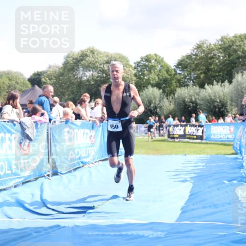 25.08.2024 - Elbe Triathlon Hamburg H.Heesch http://msf.ph/oto/6875104 25.08.2024 12:02:04 Ziel 450 meine-sportfotos.de