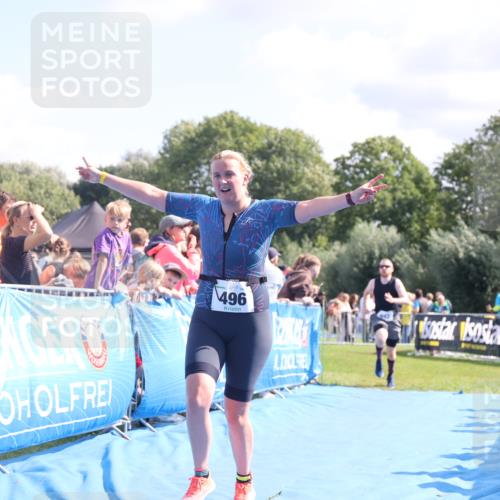 25.08.2024 - Elbe Triathlon Hamburg H.Heesch http://msf.ph/oto/6875127 25.08.2024 11:39:58 Ziel 496, 642, 1609 meine-sportfotos.de