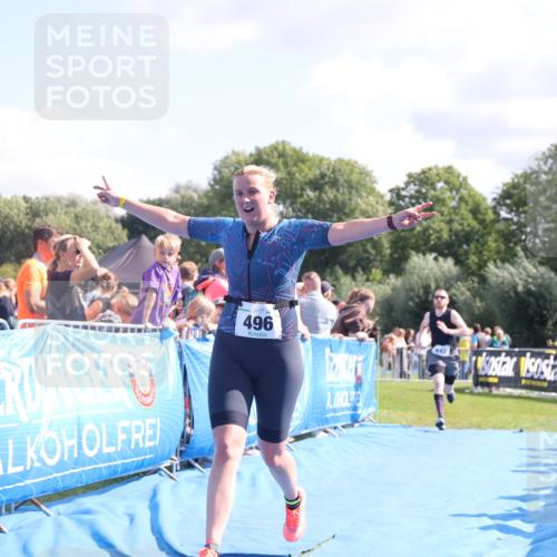 25.08.2024 - Elbe Triathlon Hamburg H.Heesch http://msf.ph/oto/6875133 25.08.2024 11:39:58 Ziel 496, 642, 1609 meine-sportfotos.de