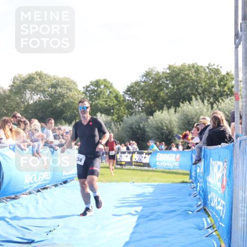 25.08.2024 - Elbe Triathlon Hamburg H.Heesch http://msf.ph/oto/6875139 25.08.2024 11:14:36 Ziel 234, 262, 410, 640, 655 meine-sportfotos.de