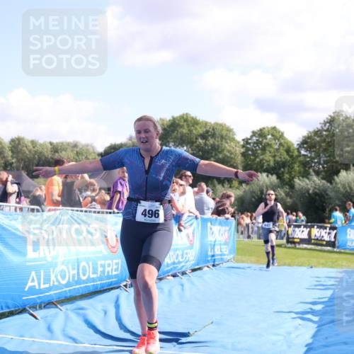 25.08.2024 - Elbe Triathlon Hamburg H.Heesch http://msf.ph/oto/6875143 25.08.2024 11:39:58 Ziel 496, 642, 1609 meine-sportfotos.de