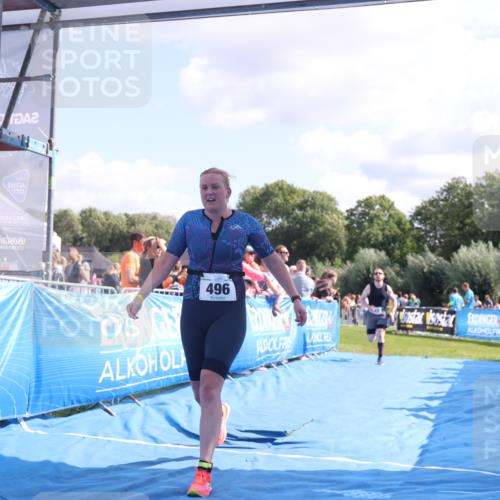 25.08.2024 - Elbe Triathlon Hamburg H.Heesch http://msf.ph/oto/6875152 25.08.2024 11:39:58 Ziel 496, 642, 1609 meine-sportfotos.de