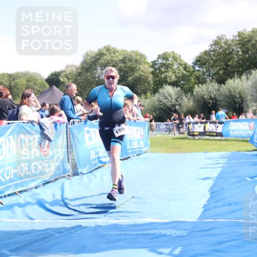 25.08.2024 - Elbe Triathlon Hamburg H.Heesch http://msf.ph/oto/6875170 25.08.2024 12:02:12 Ziel 450, 1597 meine-sportfotos.de