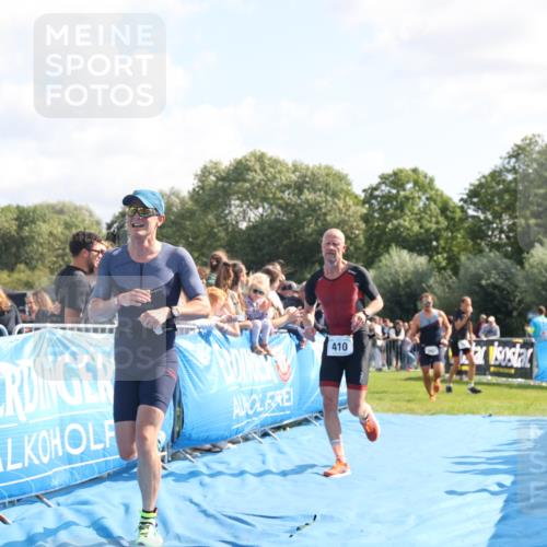 25.08.2024 - Elbe Triathlon Hamburg H.Heesch http://msf.ph/oto/6875183 25.08.2024 11:14:40 Ziel 234, 262, 410, 640, 655 meine-sportfotos.de