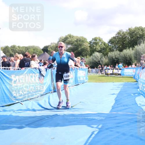 25.08.2024 - Elbe Triathlon Hamburg H.Heesch http://msf.ph/oto/6875184 25.08.2024 12:02:12 Ziel 450, 1597 meine-sportfotos.de
