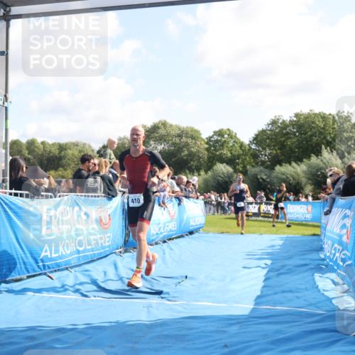 25.08.2024 - Elbe Triathlon Hamburg H.Heesch http://msf.ph/oto/6875209 25.08.2024 11:14:41 Ziel 234, 262, 410, 580, 640, 655 meine-sportfotos.de