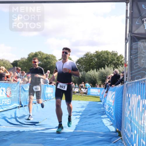 25.08.2024 - Elbe Triathlon Hamburg H.Heesch http://msf.ph/oto/6875256 25.08.2024 11:40:08 Ziel 353, 642, 703 meine-sportfotos.de