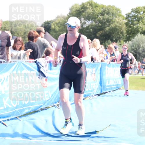 25.08.2024 - Elbe Triathlon Hamburg H.Heesch http://msf.ph/oto/6875325 25.08.2024 12:03:07 Ziel 757, 1548, 1631 meine-sportfotos.de