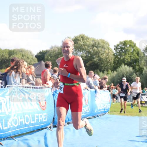 25.08.2024 - Elbe Triathlon Hamburg H.Heesch http://msf.ph/oto/6875334 25.08.2024 11:40:24 Ziel 564, 794, 1424, 1445 meine-sportfotos.de