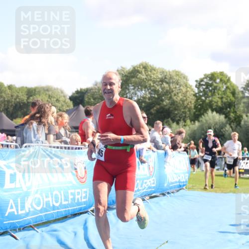 25.08.2024 - Elbe Triathlon Hamburg H.Heesch http://msf.ph/oto/6875336 25.08.2024 11:40:24 Ziel 564, 794, 1424, 1445 meine-sportfotos.de