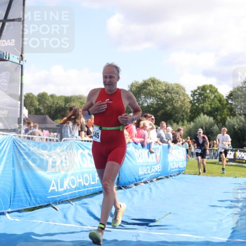 25.08.2024 - Elbe Triathlon Hamburg H.Heesch http://msf.ph/oto/6875345 25.08.2024 11:40:24 Ziel 564, 794, 1424, 1445 meine-sportfotos.de