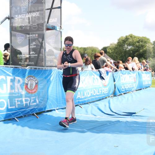25.08.2024 - Elbe Triathlon Hamburg H.Heesch http://msf.ph/oto/6875352 25.08.2024 12:03:11 Ziel 757, 1548, 1631 meine-sportfotos.de