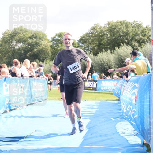 25.08.2024 - Elbe Triathlon Hamburg H.Heesch http://msf.ph/oto/6875355 25.08.2024 12:03:20 Ziel 1404, 1539, 1553, 1574, 1654, 1699 meine-sportfotos.de