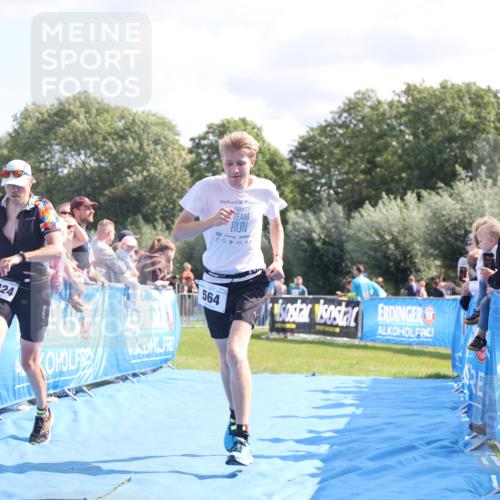 25.08.2024 - Elbe Triathlon Hamburg H.Heesch http://msf.ph/oto/6875366 25.08.2024 11:40:27 Ziel 564, 1424, 1445 meine-sportfotos.de