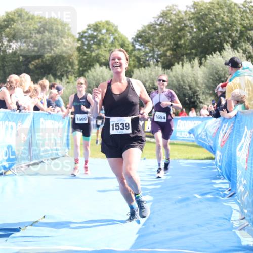 25.08.2024 - Elbe Triathlon Hamburg H.Heesch http://msf.ph/oto/6875383 25.08.2024 12:03:26 Ziel 1404, 1442, 1539, 1553, 1574, 1654, 1699 meine-sportfotos.de