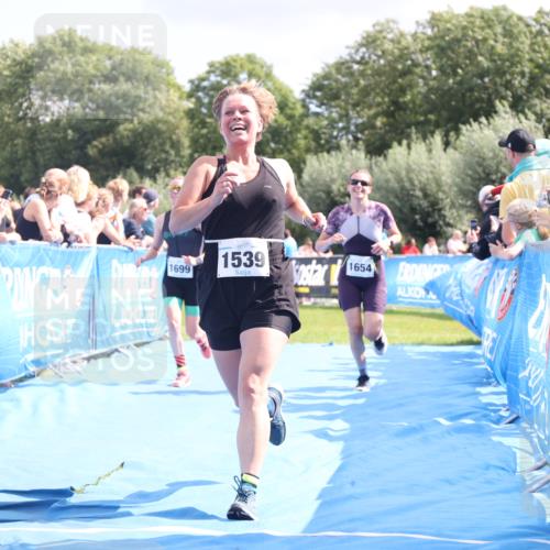 25.08.2024 - Elbe Triathlon Hamburg H.Heesch http://msf.ph/oto/6875386 25.08.2024 12:03:26 Ziel 1404, 1442, 1539, 1553, 1574, 1654, 1699 meine-sportfotos.de