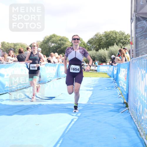 25.08.2024 - Elbe Triathlon Hamburg H.Heesch http://msf.ph/oto/6875409 25.08.2024 12:03:28 Ziel 1442, 1539, 1553, 1574, 1654, 1699 meine-sportfotos.de