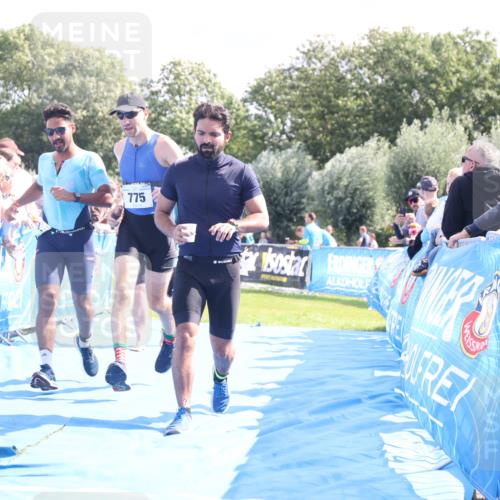 25.08.2024 - Elbe Triathlon Hamburg H.Heesch http://msf.ph/oto/6875428 25.08.2024 11:40:42 Ziel 267, 626, 677, 775 meine-sportfotos.de