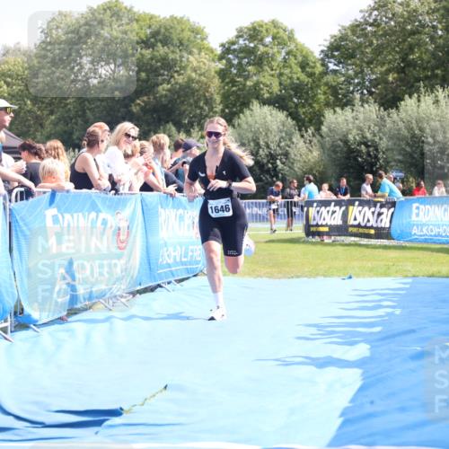 25.08.2024 - Elbe Triathlon Hamburg H.Heesch http://msf.ph/oto/6875439 25.08.2024 12:03:36 Ziel 1442, 1646 meine-sportfotos.de