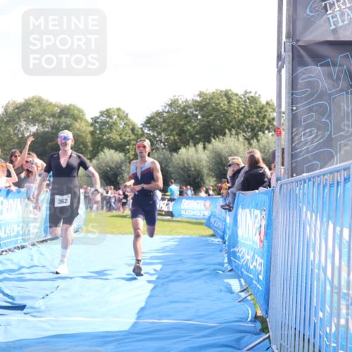 25.08.2024 - Elbe Triathlon Hamburg H.Heesch http://msf.ph/oto/6875457 25.08.2024 11:15:06 Ziel 214, 362 meine-sportfotos.de