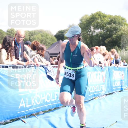 25.08.2024 - Elbe Triathlon Hamburg H.Heesch http://msf.ph/oto/6875482 25.08.2024 12:03:59 Ziel 603, 1533, 1550, 1585, 1590 meine-sportfotos.de