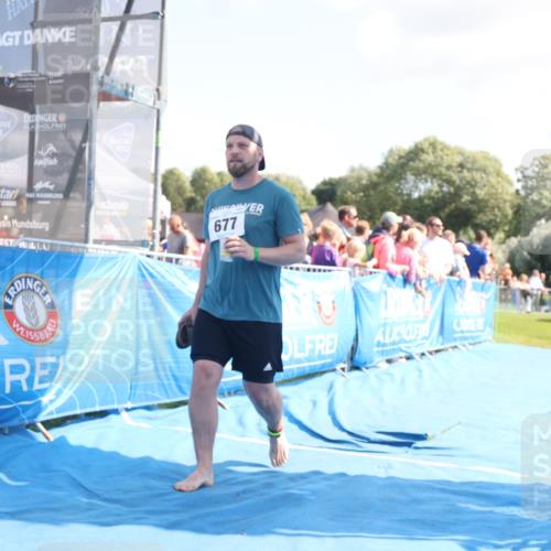 25.08.2024 - Elbe Triathlon Hamburg H.Heesch http://msf.ph/oto/6875483 25.08.2024 11:40:47 Ziel 267, 626, 677, 775 meine-sportfotos.de