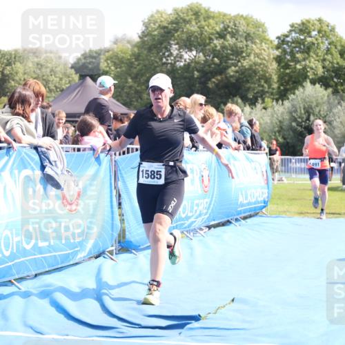 25.08.2024 - Elbe Triathlon Hamburg H.Heesch http://msf.ph/oto/6875504 25.08.2024 12:04:06 Ziel 1491, 1493, 1533, 1585, 1590, 1685 meine-sportfotos.de