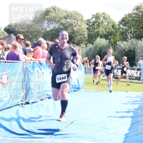25.08.2024 - Elbe Triathlon Hamburg H.Heesch http://msf.ph/oto/6875505 25.08.2024 11:40:58 Ziel 375, 470, 1422, 1440 meine-sportfotos.de