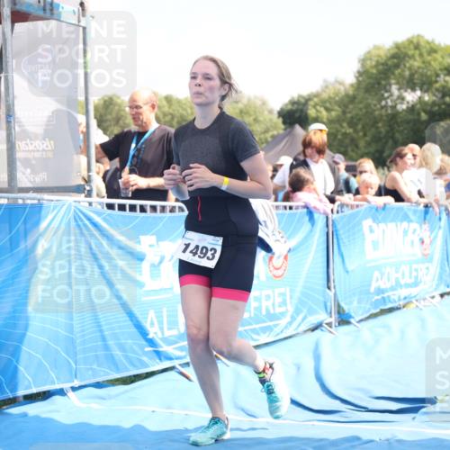 25.08.2024 - Elbe Triathlon Hamburg H.Heesch http://msf.ph/oto/6875523 25.08.2024 12:04:13 Ziel 1491, 1493, 1585, 1685 meine-sportfotos.de