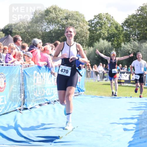 25.08.2024 - Elbe Triathlon Hamburg H.Heesch http://msf.ph/oto/6875555 25.08.2024 11:41:00 Ziel 375, 470, 1422, 1440 meine-sportfotos.de