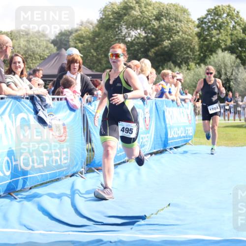 25.08.2024 - Elbe Triathlon Hamburg H.Heesch http://msf.ph/oto/6875556 25.08.2024 12:04:42 Ziel 495, 1704 meine-sportfotos.de
