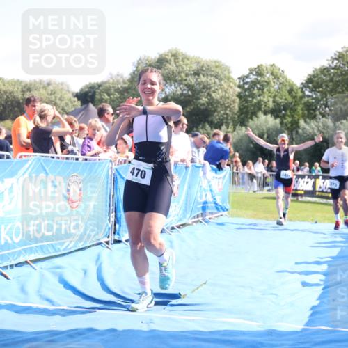 25.08.2024 - Elbe Triathlon Hamburg H.Heesch http://msf.ph/oto/6875578 25.08.2024 11:41:01 Ziel 375, 470, 1422, 1440 meine-sportfotos.de
