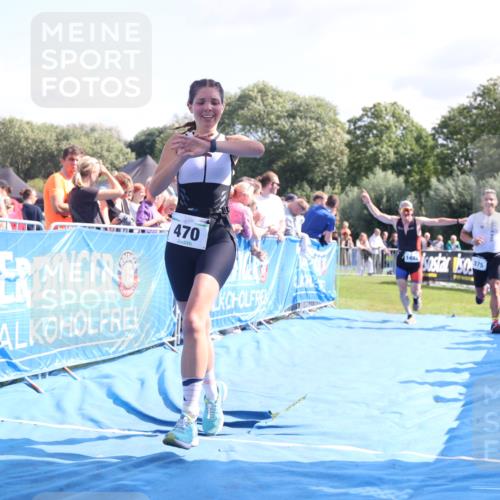 25.08.2024 - Elbe Triathlon Hamburg H.Heesch http://msf.ph/oto/6875585 25.08.2024 11:41:01 Ziel 375, 470, 1422, 1440 meine-sportfotos.de