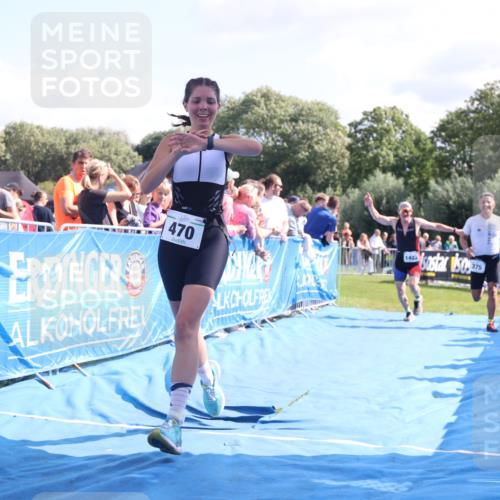 25.08.2024 - Elbe Triathlon Hamburg H.Heesch http://msf.ph/oto/6875587 25.08.2024 11:41:01 Ziel 375, 470, 1422, 1440 meine-sportfotos.de