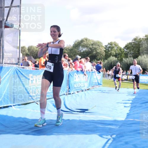 25.08.2024 - Elbe Triathlon Hamburg H.Heesch http://msf.ph/oto/6875603 25.08.2024 11:41:01 Ziel 375, 470, 1422, 1440 meine-sportfotos.de