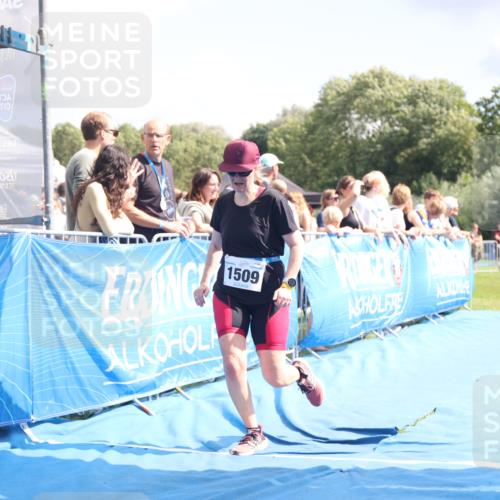 25.08.2024 - Elbe Triathlon Hamburg H.Heesch http://msf.ph/oto/6875645 25.08.2024 12:05:11 Ziel 1509, 1596 meine-sportfotos.de